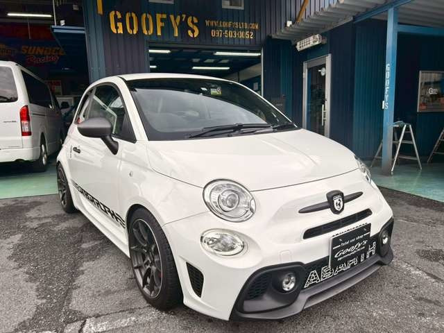 アバルト595コンペティツィオーネ スティーレ