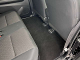フロアマットもきれいな状態です。