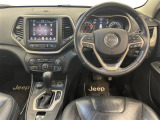 チェロキー リミテッド 4WD 本革シート