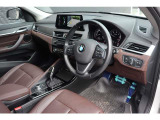 X1 xドライブ 18d xライン 4WD 本革シート