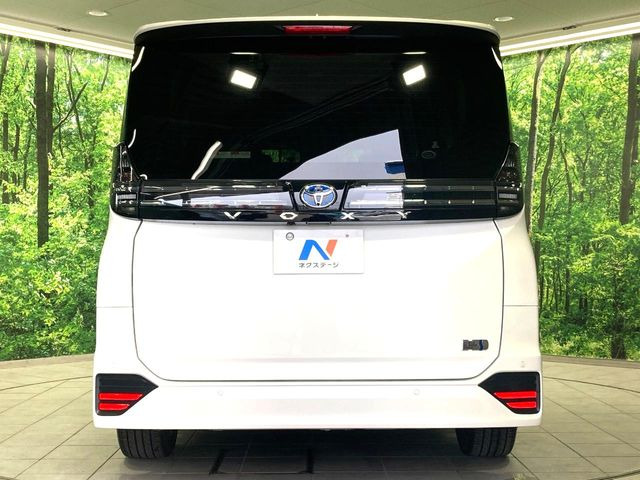 トヨタ ヴォクシー 1.8 ハイブリッド S-Z の中古車詳細 (10,530km