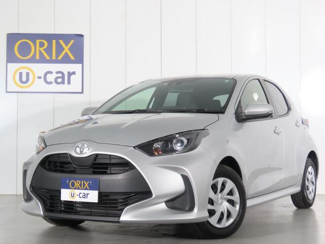 ヤリス1.5 Xバックカメラ ナビ 衝突被害軽減システム