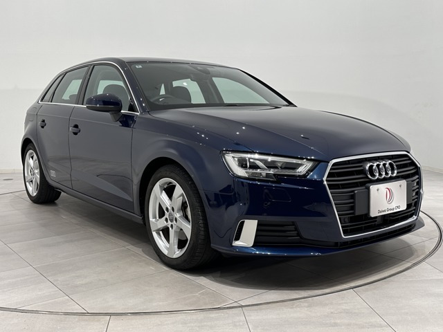 A3スポーツバック30 TFSI スポーツ シグネチャーエディション