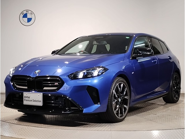1シリーズM135 xドライブ 4WD