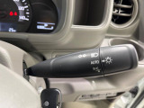 【オートライト】周りの明るさに応じて自動でヘッドライトの点灯・消灯ができる機能です!ライトの付け忘れ・消し忘れなどが無くなり、雨の日や夕方の走行も安心!トンネル通過時も便利ですね♪