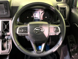 【ステアリングスイッチ】運転中、前方から目線をそらすことなく、オーディオ等の操作が可能な便利機能!安心&快適なドライブを演出してくれます♪