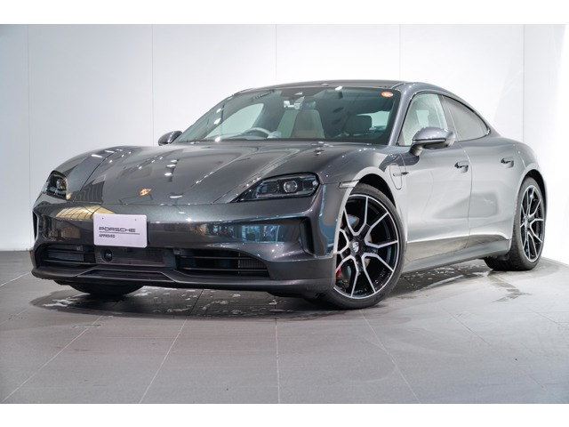 タイカン4S パフォーマンスバッテリー プラス 4シート 4WD