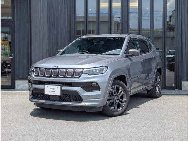 コンパス80thアニバーサリー エディション 4WD