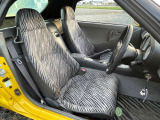 アームレスト付きで運転楽々★