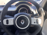 スマートなハンドリングで運転らくらく♪