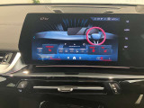 【ステアリングヒーター】ステアリング(ハンドル)内部に熱線が組み込まれておりスイッチを押すことでステアリング全体が温かくなり冬場など寒い時期の運転をサポートしてくれます!