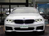 BMW在庫保有台数常時100台以上!ご来店の際はBMW本店(厚木市下荻野140-1)にご来店ください!弊社自慢の全天候型ショールーム!BMW在庫保有台数常時100台以上ございます!