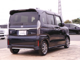お立ち寄りいただく際は、事前にご連絡をお願いします。お目当てのお車が商談中や売約となることもございます。ご確認いただいてから、お立ち寄りください。