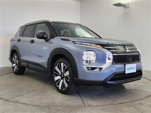 アウトランダーPHEV 2.4 P エグゼクティブ パッケージ 4WD本革シート