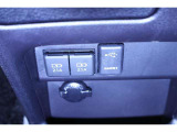 12V/120Wのアクセサリーソケットと音声と映像が1本のケーブルで接続できるHDMI端子や、携帯の充電などに便利なUSBポートを装備しています