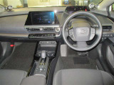 運転席からの視界も良好で操作もしやすいレイアウトです!