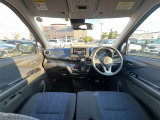 当社は輸入車・国産車の正規ディーラーも運営しており、指定整備工場・認証工場を取得しております。納車前、納車後の点検・車検もお任せください!