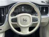 XC60 D4 AWD モメンタム ディーゼル 4WD 本革シート