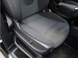 禁煙車ですので焦げや臭いなどはございません。気持良くお乗り頂けます。
