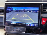 バックモニターにガイド線表示付きなので車庫入れも安心【カメラアングルは3パターンから選べます】知らない道でも安心して楽しくお出かけができます。