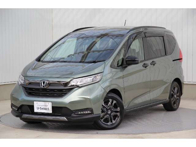 フリード1.5 ハイブリッド クロスター ブラックスタイル