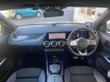 GLAクラス GLA200d 4マチック AMGライン 4WD 4WD サンルーフ