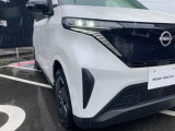 LEDヘッドライトついてます!夜間の視界が普通のヘッドライトとは違います!夜間の安心は視界からですね