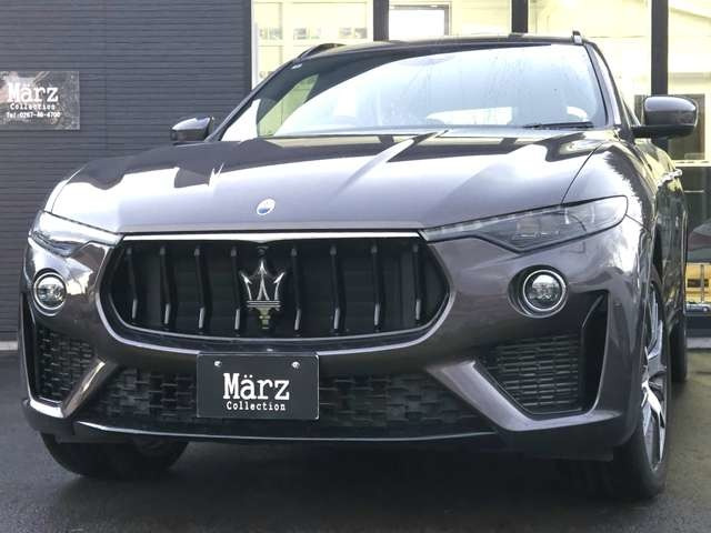 レヴァンテ  モデナ 4WD