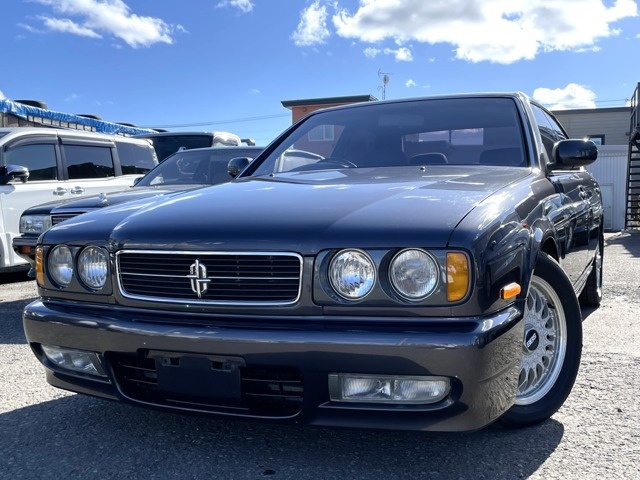 セドリック3.0 グランツーリスモ アルティマ LVサンルーフ パワーシート 16インチBBS