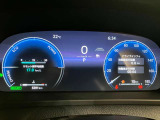 最新鋭TFT液晶メーターです。デザインが異なる4タイプのメーターに切り替えできます。