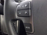 ステアリングスイッチ装備!運転しながら手元でオーディオの操作などができます。