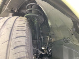 お車を安心してお乗りいただく為には、足回りの定期点検が欠かせません。サービスサポート(有償保証)では無料点検もご提供しており、安心のカーライフをお過ごしいただけるサポート体制が整っています。