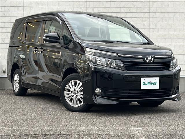 ヴォクシー2.0 V 4WD4WD 修復歴無し