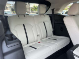CX-80で特筆すべきは後方追突時の高い安全性能です。メーカーテストで、80km後部オフセット衝突実験でも、3列目の生存空間を保持出来ています。大切な家族や友人の為にも重要なポイントです★☆★☆