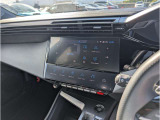 Apple CarPlay/Android Autotに対応したタッチスクリーン/Bluetooth接続によるミュージックプレイヤー接続/ハンズフリー通話