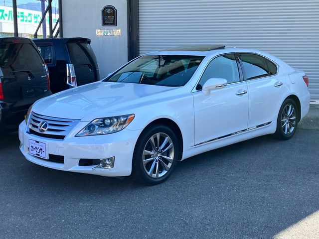 LS600h バージョンS Iパッケージ 4WD