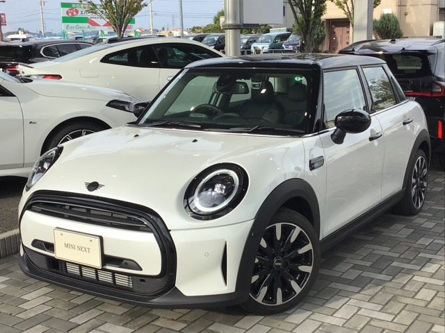 ミニクーパー D カムデン エディション DCT