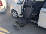 スペイド 1.5 F ウェルキャブ 助手席リフトアップシート車 Aタイプ 