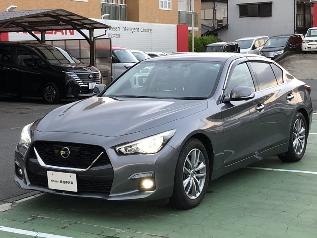 スカイライン3.0 GT