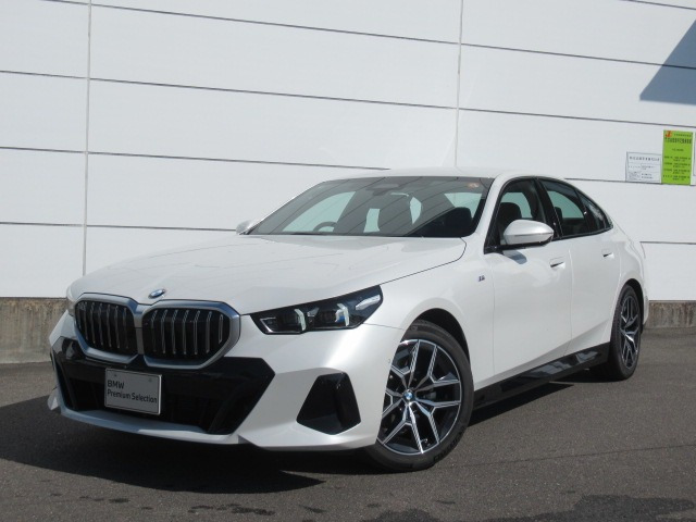 5シリーズセダン523d xドライブ Mスポーツ 4WD