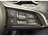 BluetoothやCarPlay&Aodroid Auto(※装備車)接続により、ハンズフリー通話はもちろん、オーディオ操作やソースの切り替えもOKです。