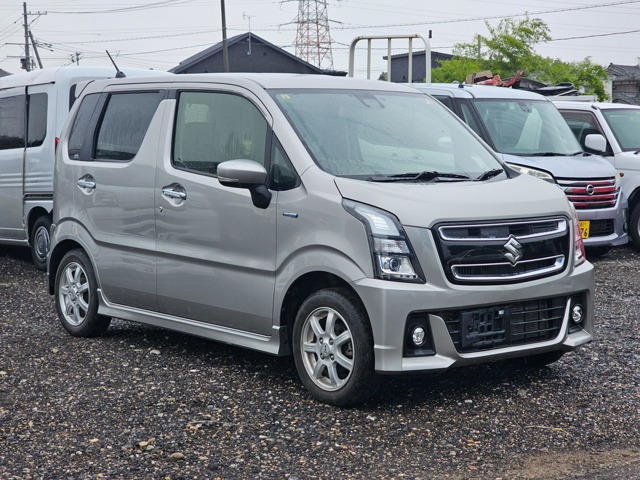 ワゴンRスティングレーハイブリッド(HYBRID) T 4WD