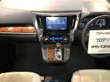 アルファード 2.5 X 4WD 