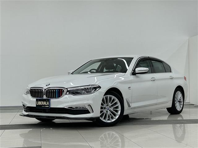 5シリーズセダン523d ラグジュアリー本革シート 修復歴無し