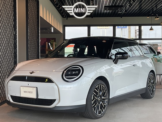 ミニ クーパー SE