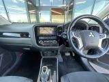 アウトランダーPHEV 2.0 G ナビパッケージ 4WD 4WD 修復歴無し