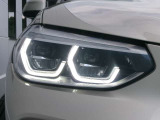 LEDヘッドライトで視界も良好です。見た目も恰好良いです。
