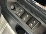 もし電動格納ミラー機能がなくても後付けできるものもあります!気になる方は是非一度ご相談を!!