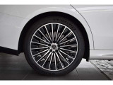メルセデス・ベンツ自動車保険でも特別なサービスを提供。メルセデス・ベンツ正規販売店では、お客様の車両にぴったりな自動車保険をご提案いたします。