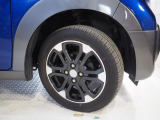 実車はアルミホイール組みの夏用タイヤを装着しています。